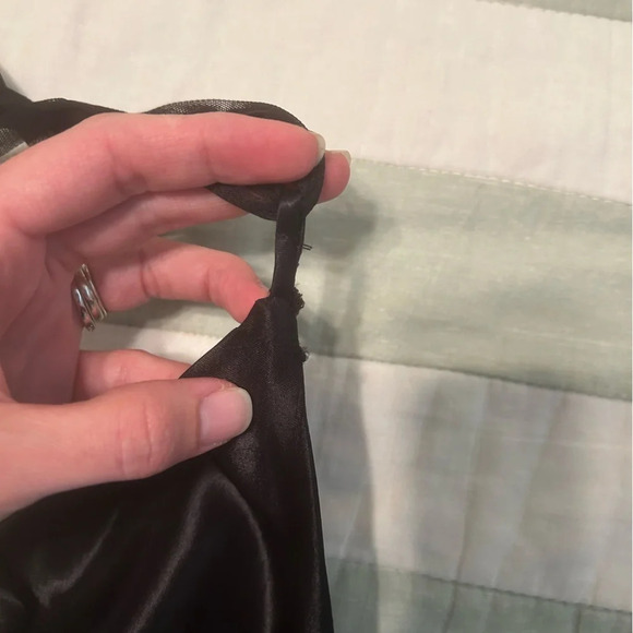 Morgan and Co Black evening gown size 3/4 - Picture 7 of 11